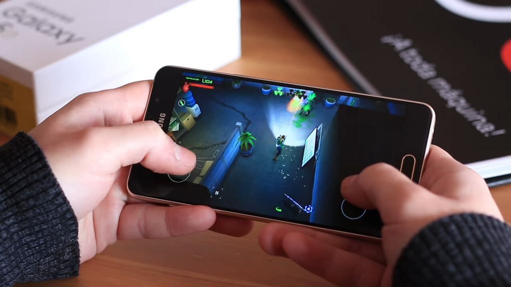 Ejecución de juego en el Samsung Galaxy A5 (2016)