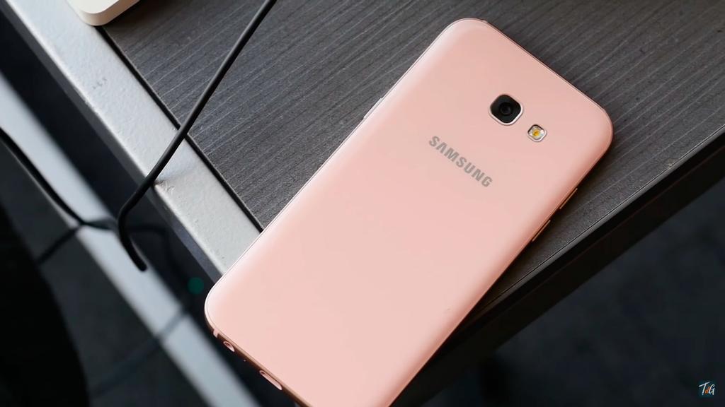 Samsung Galaxy A5 2017 en color rosado
