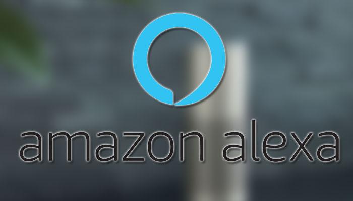 Logotipo de Amazon Alexa con fondo gris