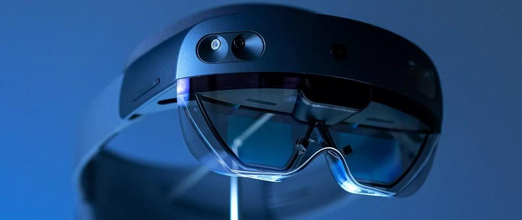 Nuevo visor HoloLens 2 de Microsoft con fondo azul