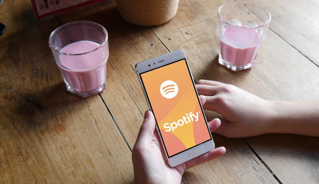 Uso de Spotify en smartphone